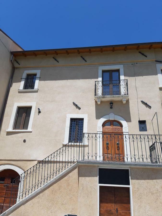 Casa Iacobucci Villa Fagnano Alto Exterior photo